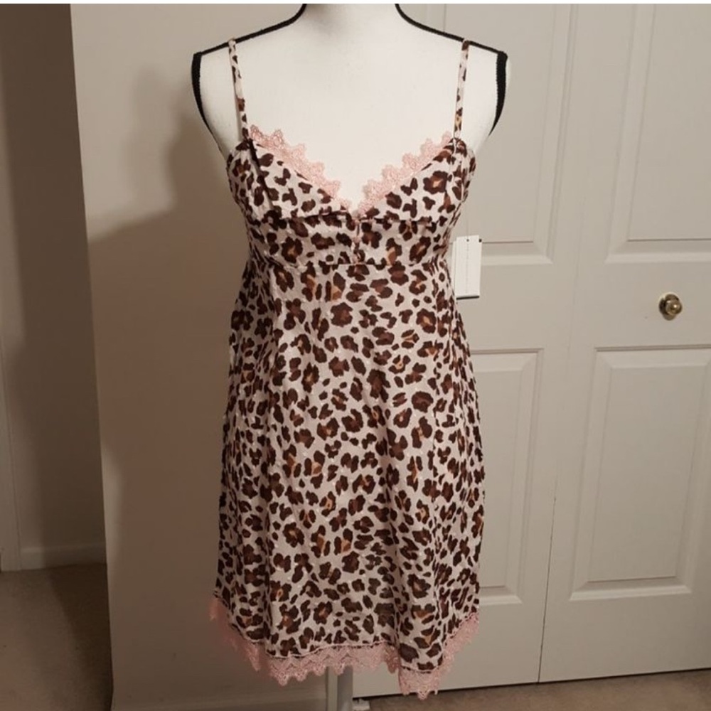 Tart intimates Leopard Print Women's Nightgown size XL